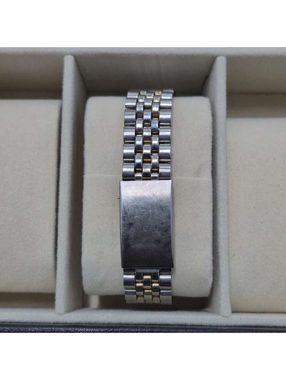 Details Brand Quartz Two Tone Blue Dial Watch